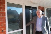 Cllr Roche visits the new facility in Conway Crescent