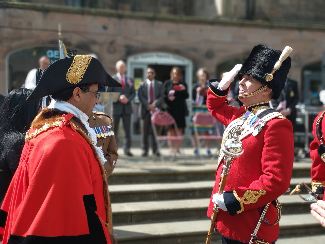 The Mayor meeting the army band