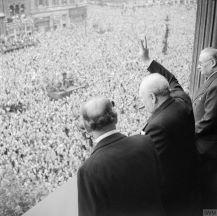 Winston Churchill holding the victory sign
