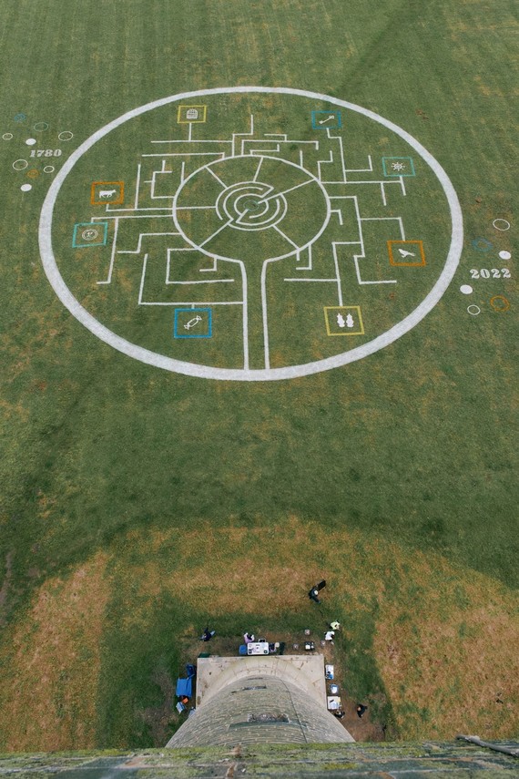 Land art at keppel s column