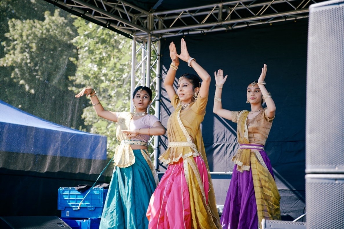 Sunrit Culture Group danging on stage