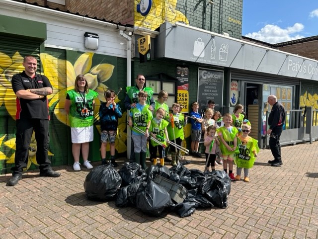 Community litter pick